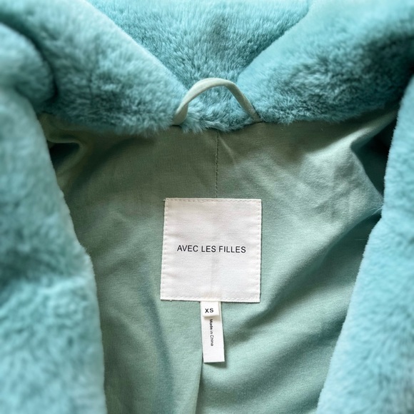 Avec Les Filles Faux Fur Short Coat - Picture 3 of 5